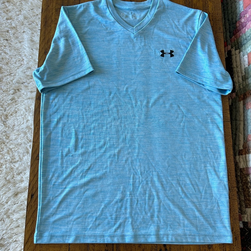 Under Armour Men's Blue Shirt NWOT